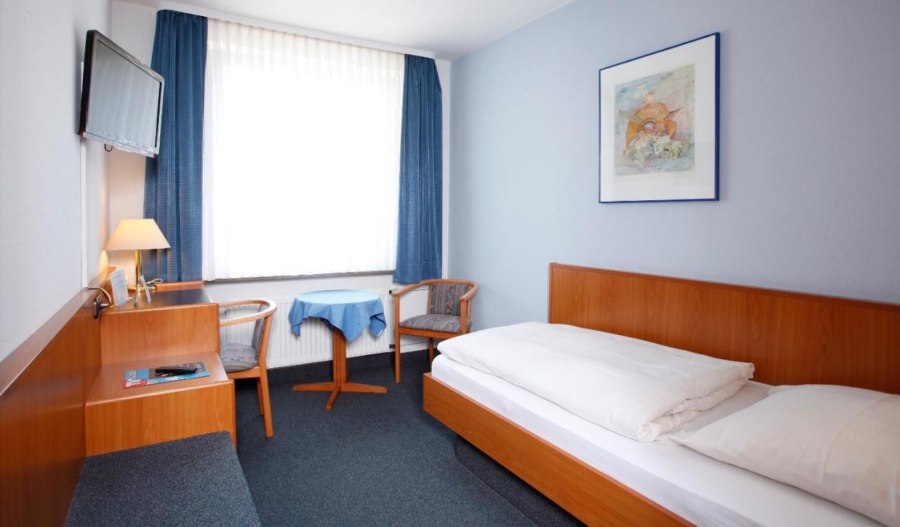 Hotel Rennschuh Γκέτινγκεν Εξωτερικό φωτογραφία