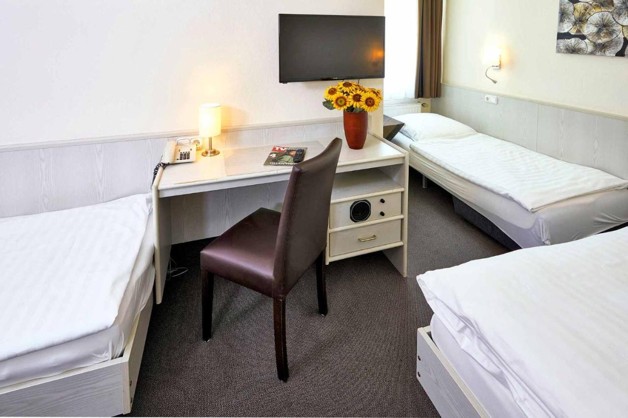 Hotel Rennschuh Γκέτινγκεν Εξωτερικό φωτογραφία
